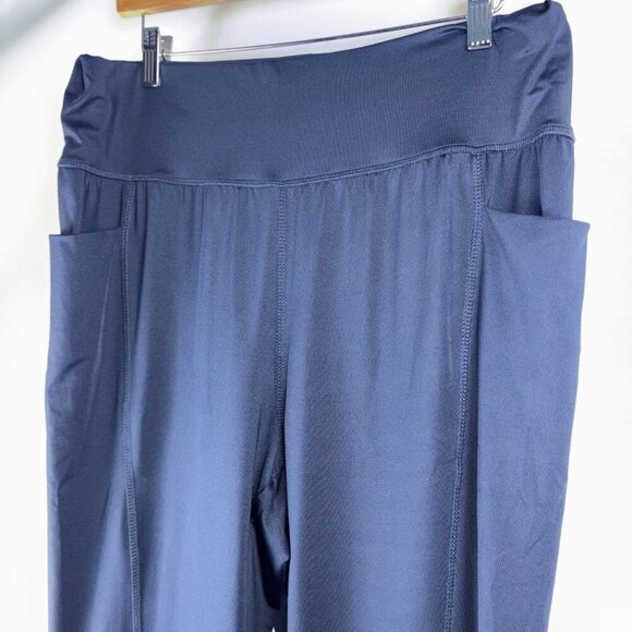 NWT BloomChic Wide-Leg Pants - Picture 2 of 5